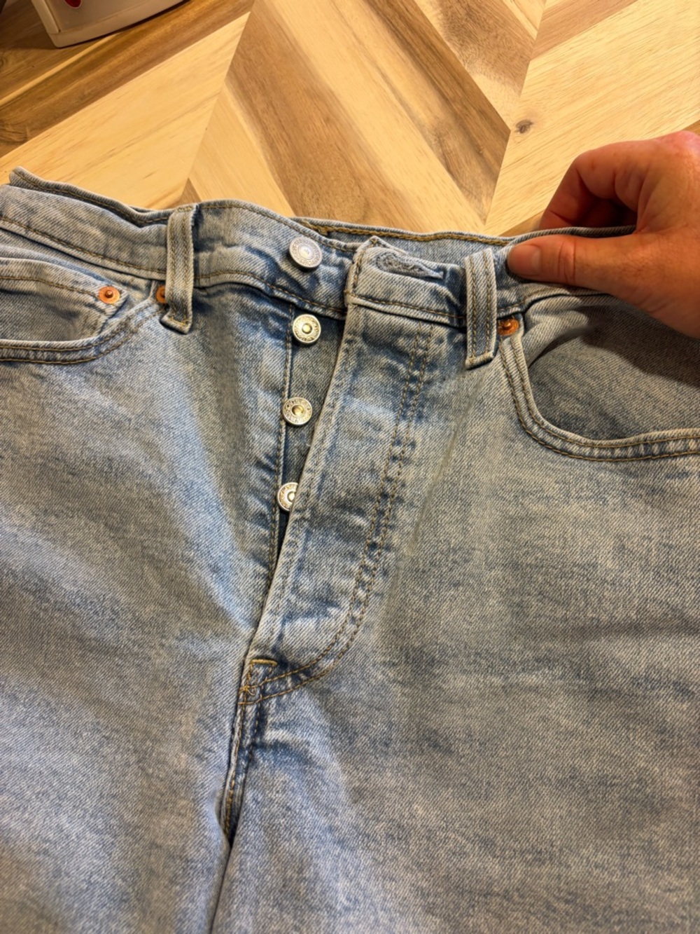 Levi's Ribcage Straight - Picture 4 of 8